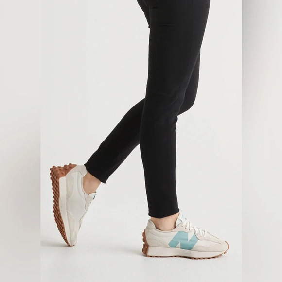 DUER NWOT Performance Denim High Rise Skinny in Black - Picture 5 of 15